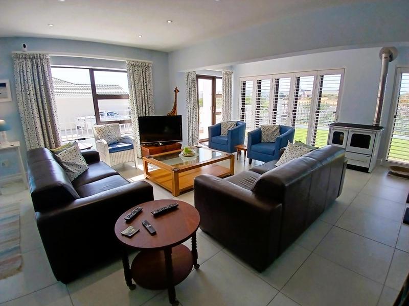 3 Bedroom Property for Sale in Stilbaai Wes Western Cape